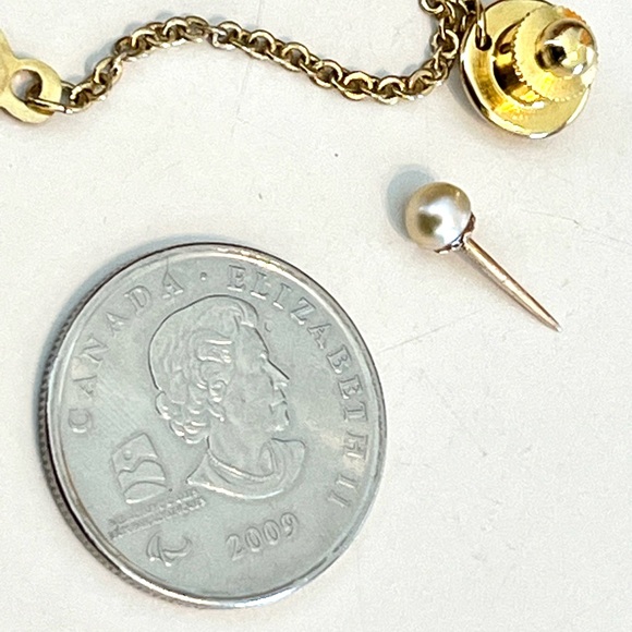 Vintage 60s 10k Genuine Cultured Pearl Tie Tac - Picture 6 of 7